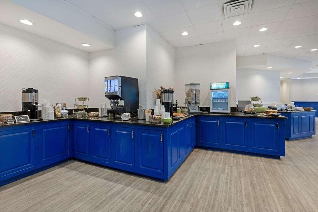 The Lux Hotel & Conference Center, Ascend Hotel Collection Waterloo Restaurant foto
