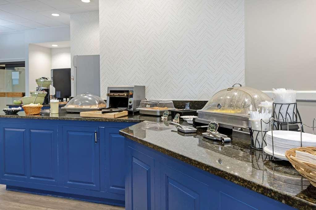 The Lux Hotel & Conference Center, Ascend Hotel Collection Waterloo Restaurant foto